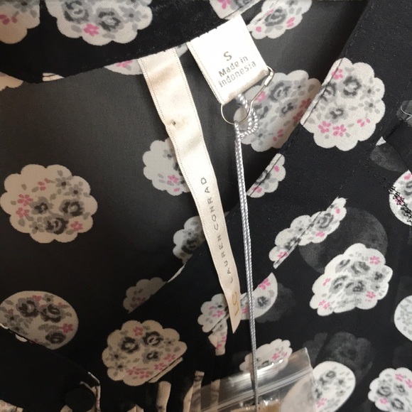 LC Lauren Conrad • Floral Blouse NWT - Picture 4 of 5